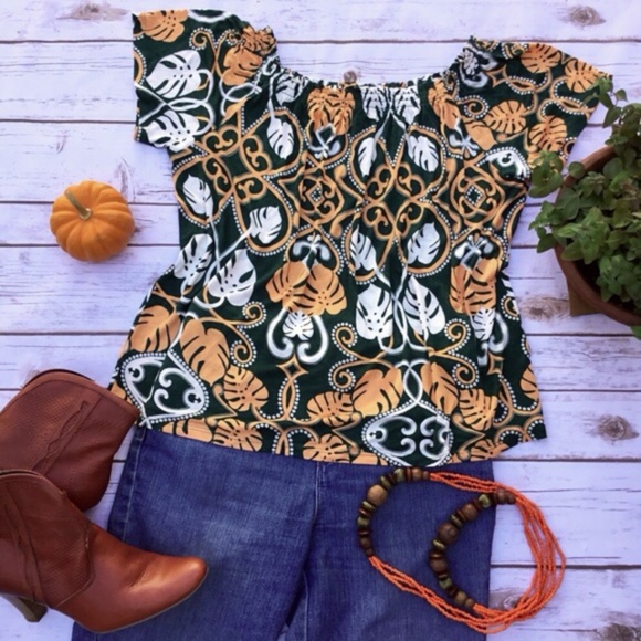Green & Orange Tropical Print On/Off Shoulder Top - Picture 3 of 3
